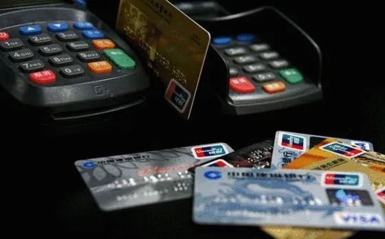 信用卡是当月消费下月还吗？这个日期最关键